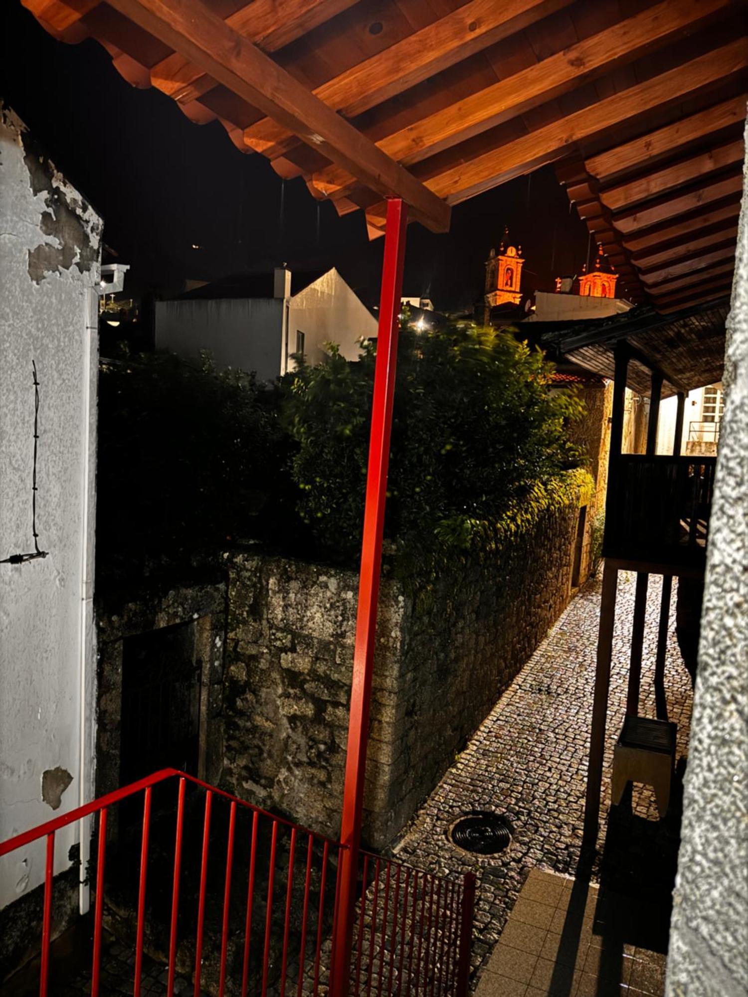 Casa Da Vila - Apartamento Duplex Alpedrinha Bagian luar foto